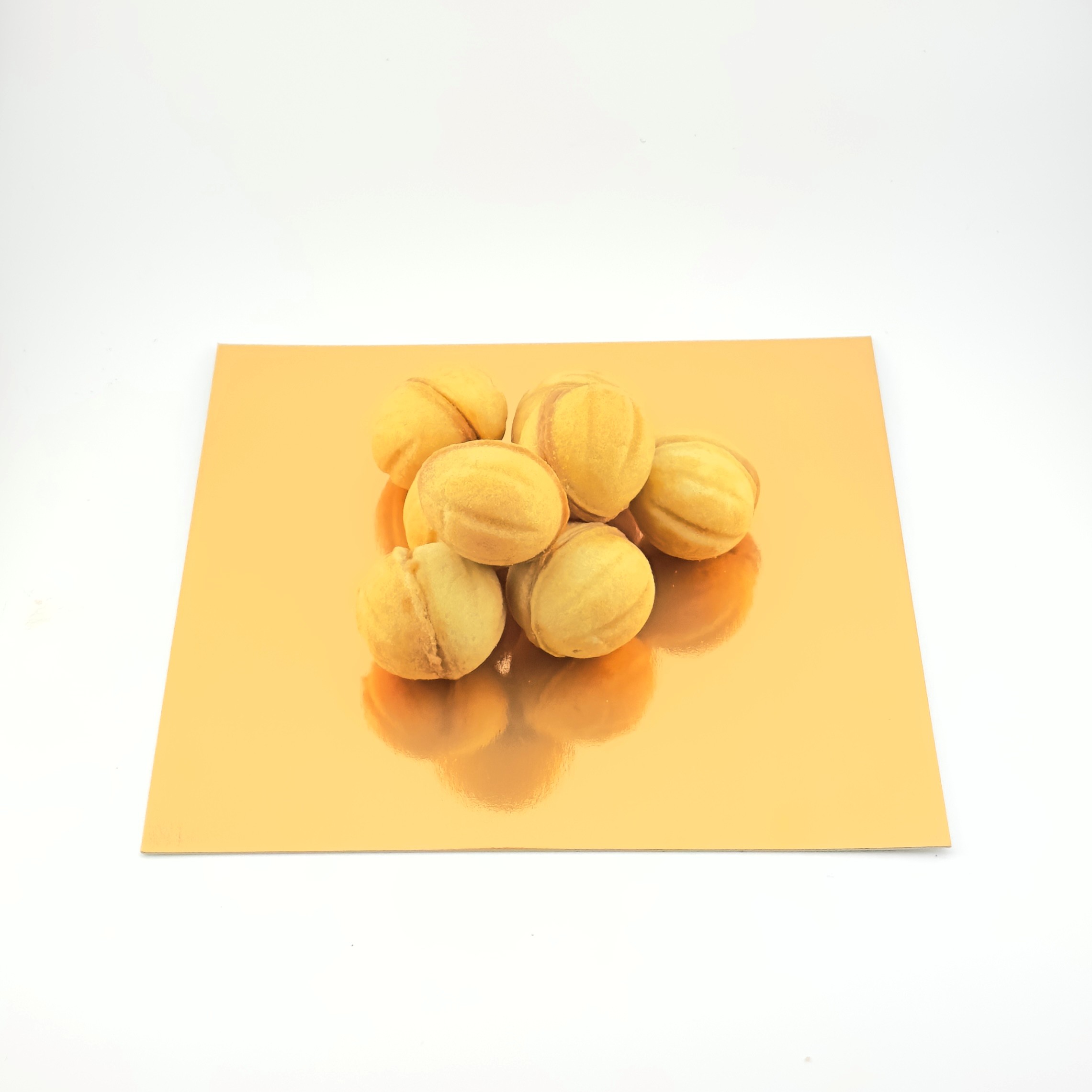 Горішок зі згущеним молоком